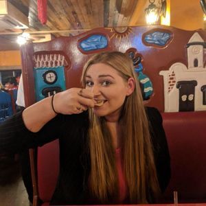 Meet your Posher, Nicole